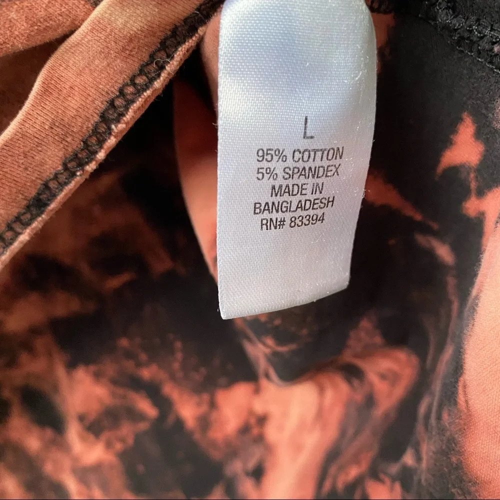 128. Blue Mountain Long Sleeve Tie Dye Shirt - Picture 4 of 7